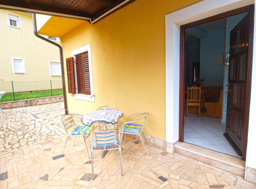 Apartments Joko 1160 Pula Exterior photo