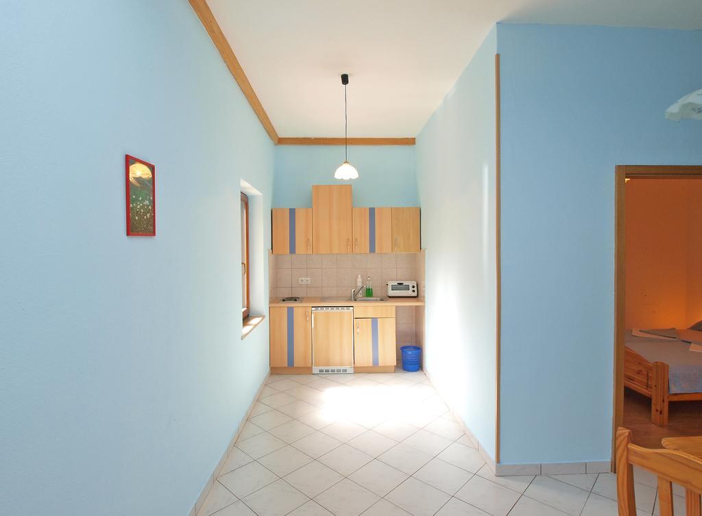 Apartments Joko 1160 Pula Exterior photo